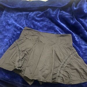 Love Tree Black Garment